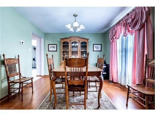 123 1/2 Keefer Road, Thorold, ON - Indoor Photo Showing Dining Room