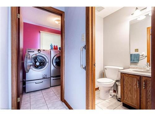 123 1/2 Keefer Road, Thorold, ON - Indoor Photo Showing Laundry Room