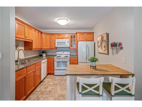 50 Portal Drive, Port Colborne, ON - Indoor Photo Showing Kitchen With Double Sink