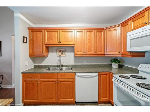 50 Portal Drive, Port Colborne, ON - Indoor Photo Showing Kitchen With Double Sink
