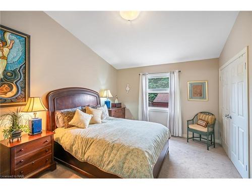 50 Portal Drive, Port Colborne, ON - Indoor Photo Showing Bedroom