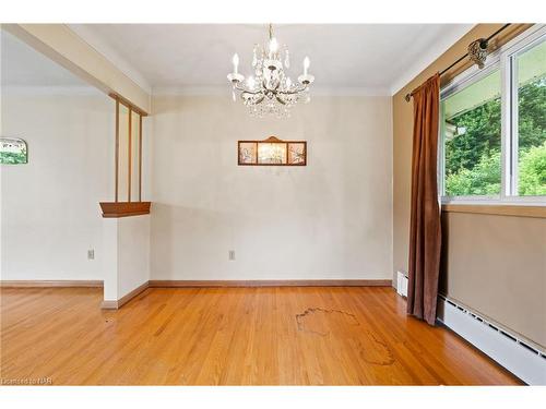 20 Cedar Street, Port Colborne, ON - Indoor Photo Showing Other Room