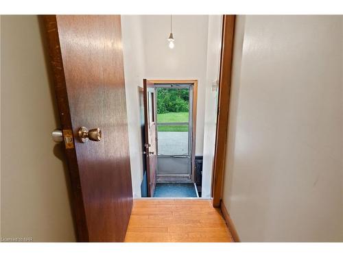 20 Cedar Street, Port Colborne, ON - Indoor Photo Showing Other Room