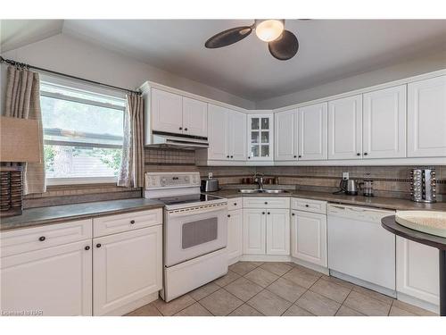 23 Hainer Street, St. Catharines, ON - Indoor Photo Showing Kitchen With Double Sink