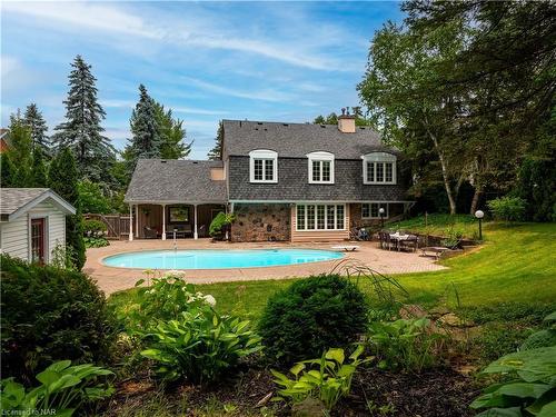 43 Tremont Drive, St. Catharines, ON - Outdoor With In Ground Pool With Backyard