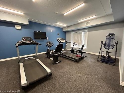 111-4644 Pettit Avenue, Niagara Falls, ON - Indoor Photo Showing Gym Room