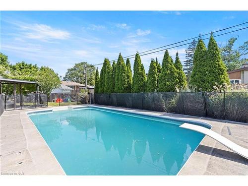 9 Crestcombe Road, St. Catharines, ON - Outdoor With In Ground Pool With Backyard