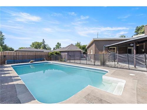 9 Crestcombe Road, St. Catharines, ON - Outdoor With In Ground Pool With Backyard