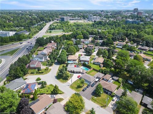 9 Crestcombe Road, St. Catharines, ON - Outdoor With View