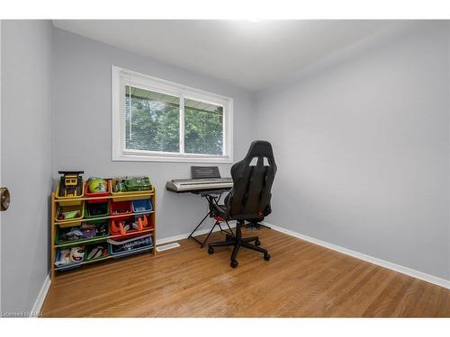 764 Parkdale Avenue, Fort Erie, ON - Indoor Photo Showing Office