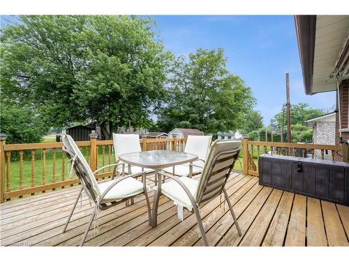 764 Parkdale Avenue, Fort Erie, ON - Outdoor With Deck Patio Veranda With Exterior