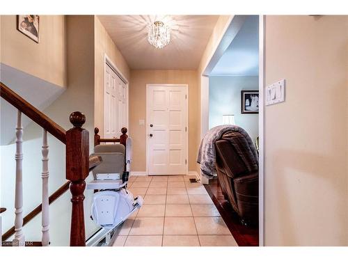 383 Grantham Avenue, St. Catharines, ON - Indoor Photo Showing Other Room