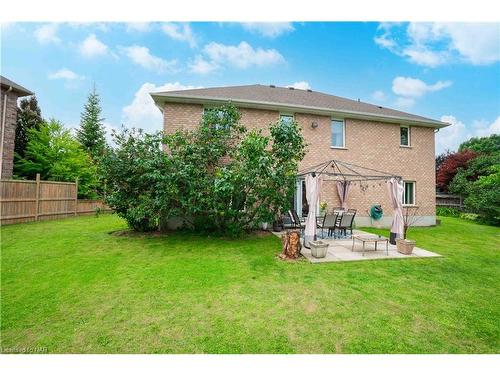 6287 Emma Street, Niagara Falls, ON - Outdoor With Deck Patio Veranda With Backyard