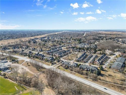 2290 Stonehaven Avenue, Niagara Falls, ON - Outdoor With View