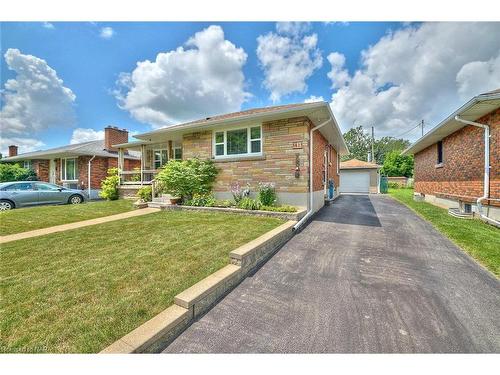 41 Parkdale Drive, Thorold, ON - Outdoor