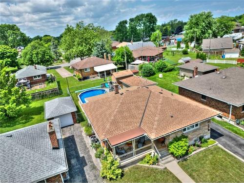 41 Parkdale Drive, Thorold, ON - Outdoor With Deck Patio Veranda