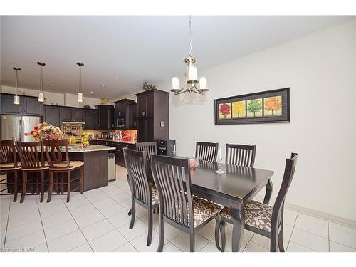 10-6334 Desanka Avenue, Niagara Falls, ON - Indoor Photo Showing Dining Room