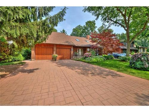 13 Oak Drive, Niagara-On-The-Lake, ON - Outdoor