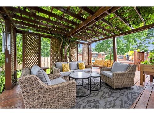 19 Little John Court, Welland, ON - Outdoor With Deck Patio Veranda With Exterior