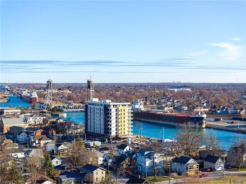 703-118 West Street, Port Colborne, ON - Outdoor With View