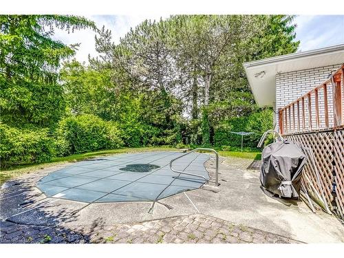 27 Cartier Drive, St. Catharines, ON - Outdoor With In Ground Pool