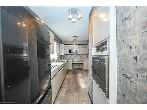 84 Merritt Street, St. Catharines, ON - Indoor Photo Showing Kitchen