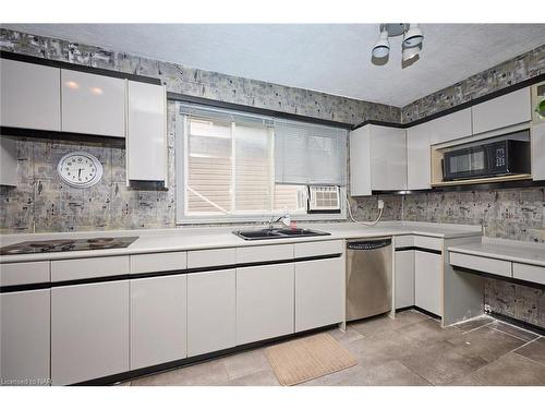 84 Merritt Street, St. Catharines, ON - Indoor Photo Showing Kitchen With Double Sink