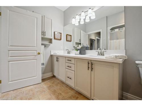 3 Shaws Lane, Niagara-On-The-Lake, ON - Indoor Photo Showing Bathroom