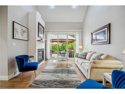 3 Shaws Lane, Niagara-On-The-Lake, ON - Indoor Photo Showing Living Room With Fireplace