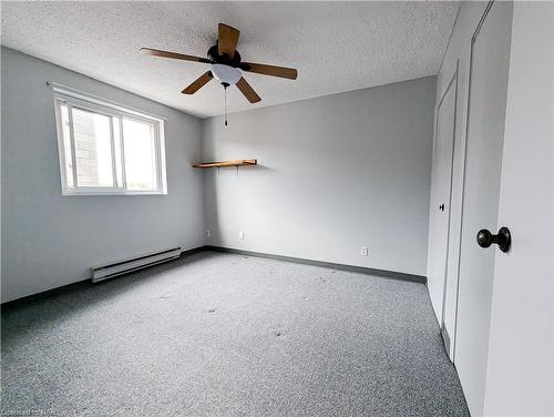 305-4692 Crysler Avenue, Niagara Falls, ON - Indoor Photo Showing Other Room