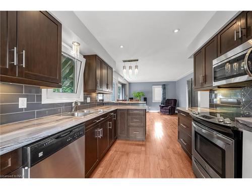 4 Rodger Street, St. Catharines, ON - Indoor Photo Showing Kitchen With Double Sink