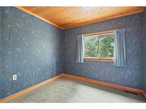 273 Dufferin Street, Fort Erie, ON - Indoor Photo Showing Other Room