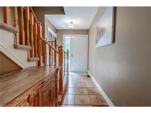 5 Mcbride Drive, St. Catharines, ON - Indoor Photo Showing Other Room