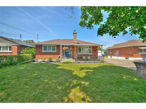 7181 Adams Avenue, Niagara Falls, ON - Outdoor