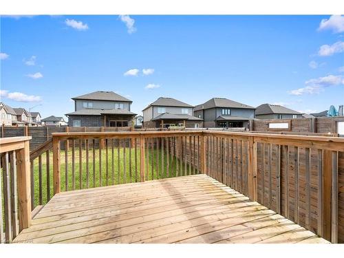 2 Sparkle Drive, Thorold, ON - Outdoor With Deck Patio Veranda With Exterior