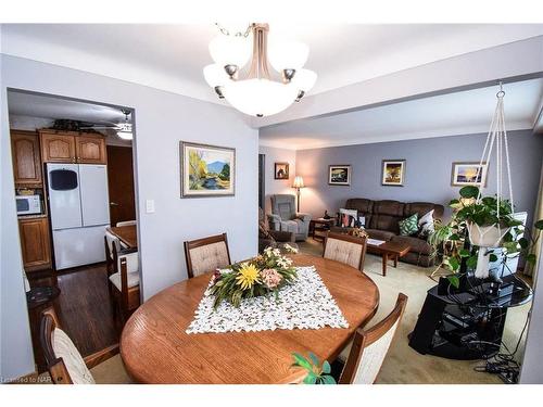 77 Sherman Drive, St. Catharines, ON - Indoor Photo Showing Dining Room