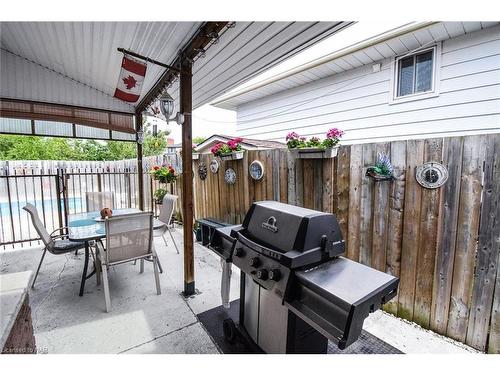 77 Sherman Drive, St. Catharines, ON - Outdoor With Deck Patio Veranda With Exterior