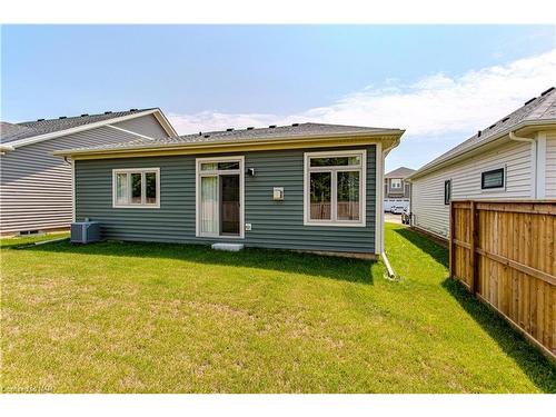 7 Beachwalk Crescent, Crystal Beach, ON - Outdoor With Exterior