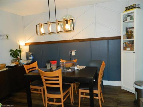 4-67 Hagey Avenue, Fort Erie, ON - Indoor Photo Showing Dining Room