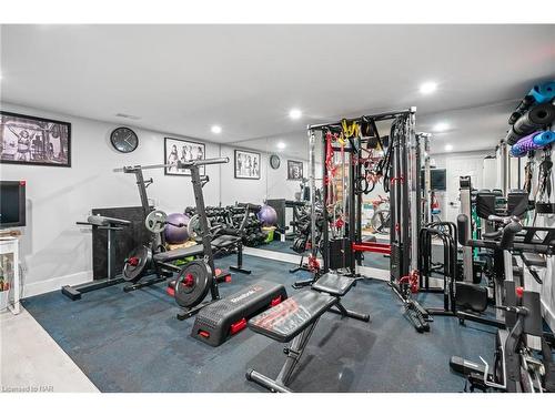 4-67 Hagey Avenue, Fort Erie, ON - Indoor Photo Showing Gym Room