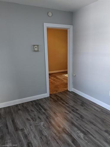 30 First Street, Welland, ON - Indoor Photo Showing Other Room