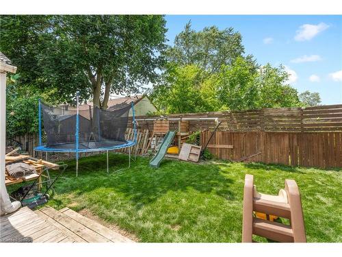 4825 Crysler Avenue, Niagara Falls, ON - Outdoor With Deck Patio Veranda With Backyard