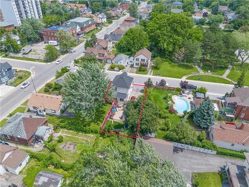 4825 Crysler Avenue, Niagara Falls, ON - Outdoor With View