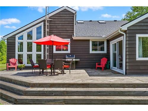 50672 Green Road S, Wainfleet, ON - Outdoor With Deck Patio Veranda