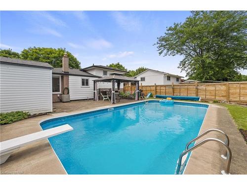 22 Sherman Drive, St. Catharines, ON - Outdoor With In Ground Pool With Backyard