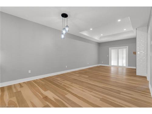 265 Lancaster Drive, Port Colborne, ON - Indoor Photo Showing Other Room