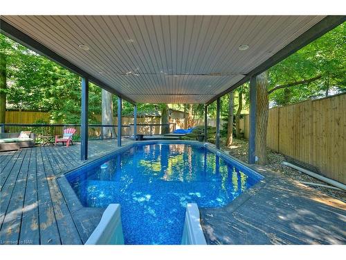 2459 Noella Crescent, Niagara Falls, ON - Outdoor With In Ground Pool With Deck Patio Veranda With Exterior