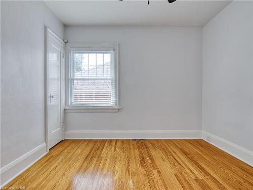 191 Russell Avenue, St. Catharines, ON - Indoor Photo Showing Other Room