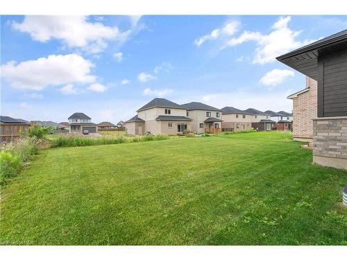 24 Sparkle Drive, Thorold, ON - Outdoor