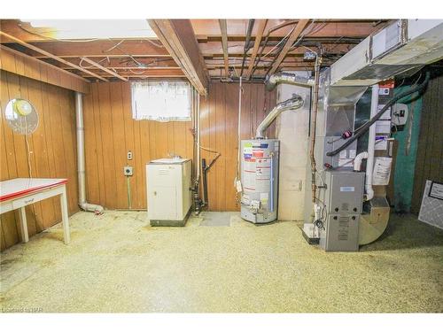 60 Commercial Street, Welland, ON - Indoor Photo Showing Basement